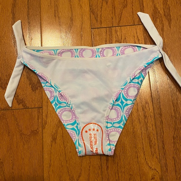 Snapper Rock | bikini bottom with white tassels - Picture 2 of 4